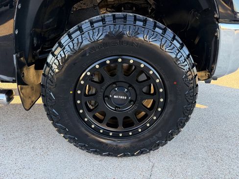 Used 2015 Toyota Tundra SR5 image 12