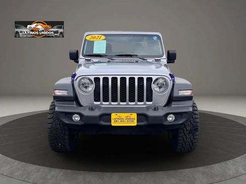 Used 2020 Jeep Gladiator Sport w/ Quick Order Package 24S AWD/4WD image 2