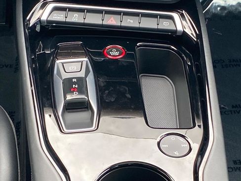 Used 2023 Audi e-tron GT Premium Plus image 12