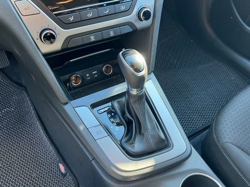 Used 2018 Hyundai Elantra SEL w/ Cargo Package image 21