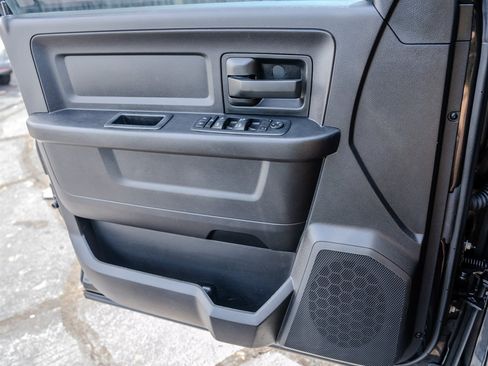 Used 2016 RAM 1500 Express w/ Popular Equipment Group AWD/4WD image 25