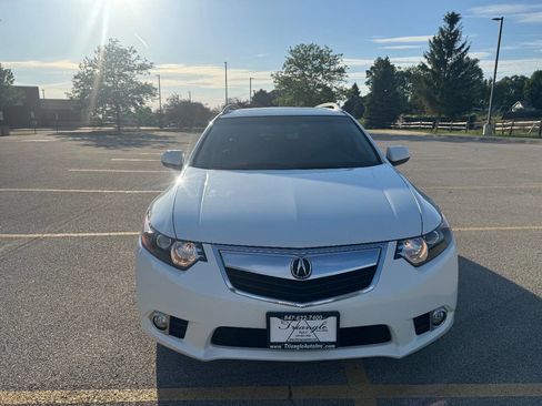 Used 2013 Acura TSX Sport Wagon FWD image 2