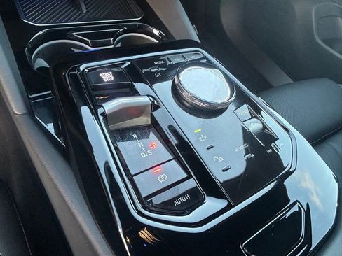 Used 2026 BMW 530i image 15