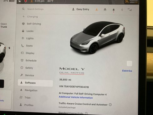 Used 2023 Tesla Model Y Performance AWD/4WD image 40
