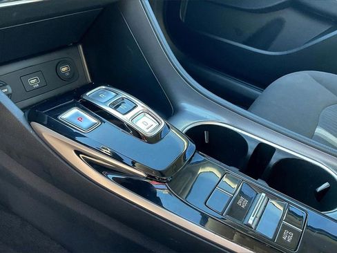 Certified 2023 Hyundai Sonata SE image 25