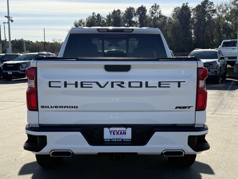 Used 2025 Chevrolet Silverado 1500 RST image 6