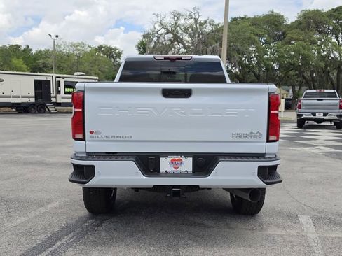 New 2026 Chevrolet Silverado 2500 High Country w/ High Country Premium Package AWD/4WD image 4