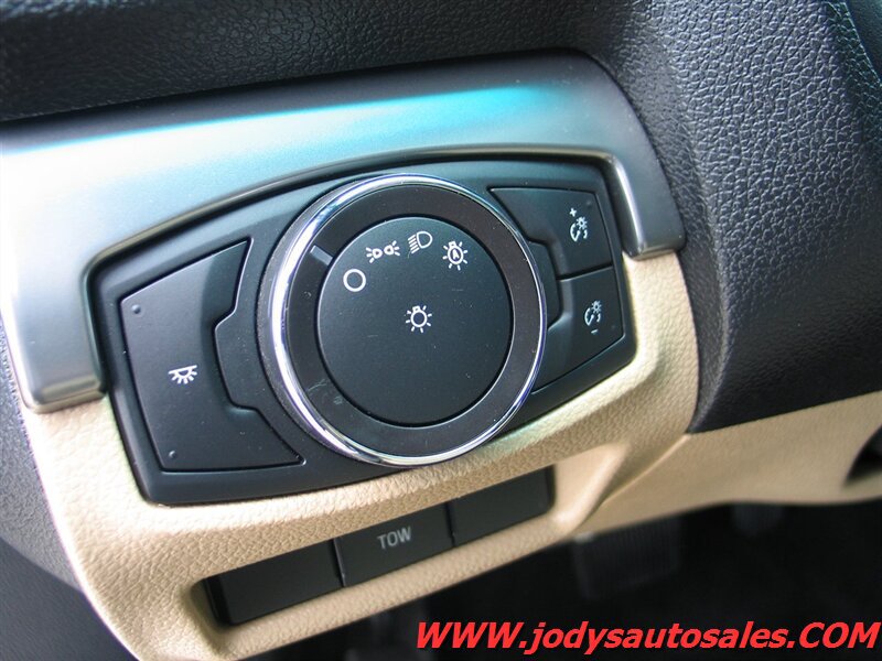 Used 2017 Ford Explorer 4WD image 8