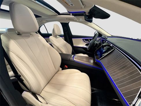 Certified 2025 Mercedes-Benz E 350 4MATIC Sedan image 30