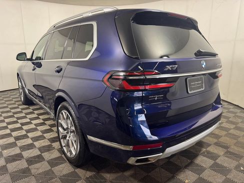 Used 2023 BMW X7 xDrive40i w/ Premium Package AWD/4WD image 3