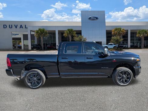 Used 2025 RAM 2500 Laramie image 25