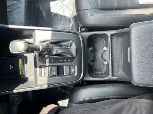 Used 2024 Honda CR-V EX-L image 24