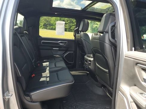 Used 2023 RAM 1500 Laramie AWD/4WD image 23