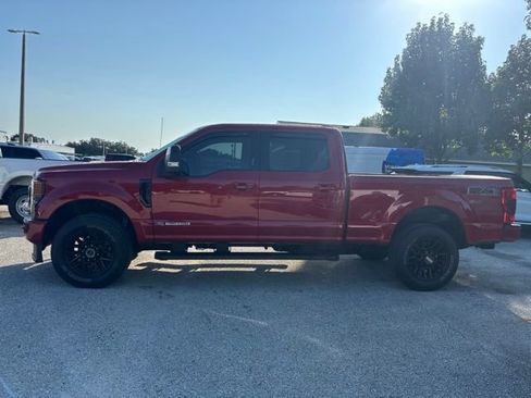 Used 2022 Ford F250 Lariat w/ Black Appearance Package AWD/4WD image 8