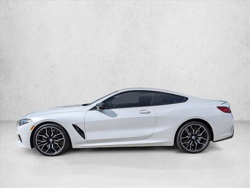 Used 2023 BMW M850i xDrive Coupe w/ M Sport Professional Package AWD/4WD image 9