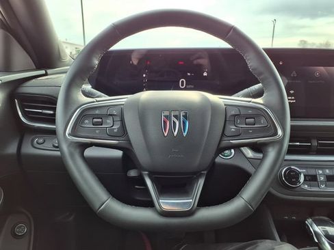Used 2024 Buick Envista Preferred w/ Convenience I Package FWD image 70