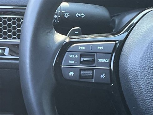 Used 2025 Honda Civic Sport image 14