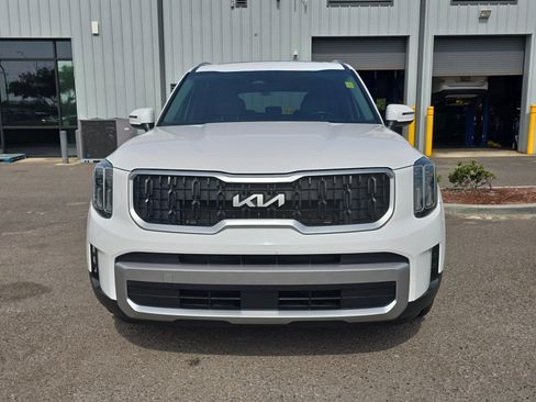 Certified 2023 Kia Telluride EX FWD image 3