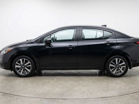 Used 2025 Nissan Versa SV image 5