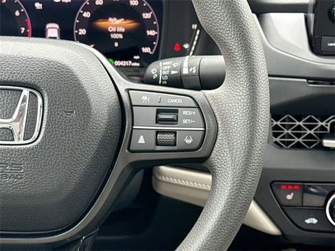 Certified 2025 Honda Accord SE image 26