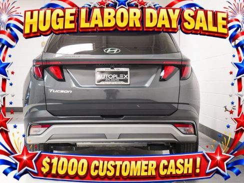 Used 2025 Hyundai Tucson SE FWD image 31