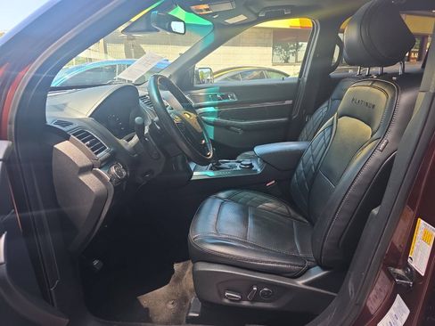 Used 2016 Ford Explorer Platinum AWD/4WD image 6