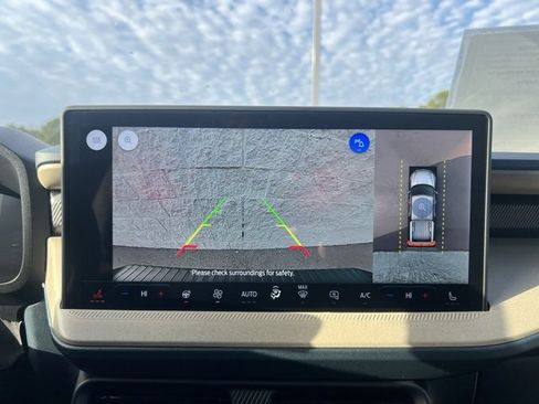 Certified 2025 Ford Maverick Lariat image 9