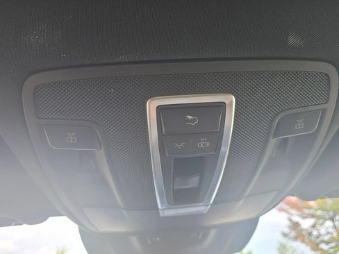 Used 2017 Mercedes-Benz GLS 450 4MATIC image 33