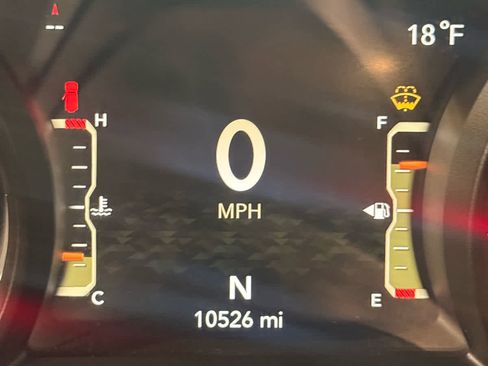 Used 2024 Jeep Wrangler Unlimited Sport image 32