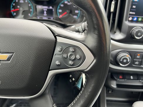 Used 2022 Chevrolet Colorado LT w/ LT Convenience Package image 25