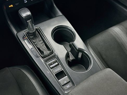 Used 2025 Honda Civic Sport image 24
