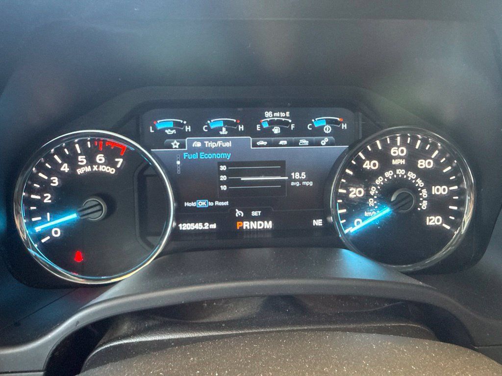 Used 2019 Ford F150 Lariat w/ Equipment Group 502A Luxury AWD/4WD image 19