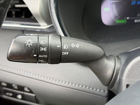Used 2023 Toyota Highlander Platinum AWD/4WD image 17