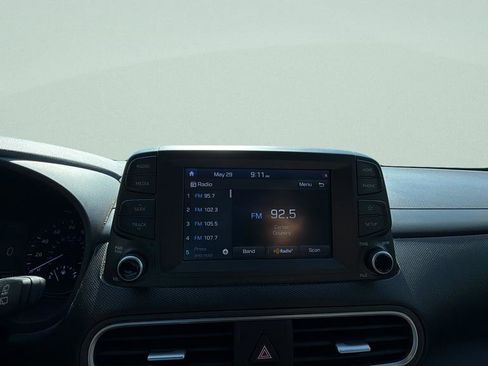 Used 2020 Hyundai Kona Limited AWD/4WD image 16