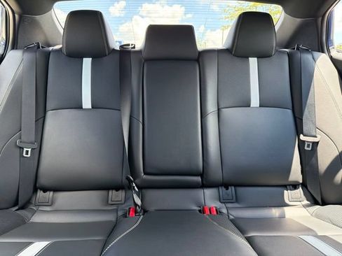 Used 2025 Toyota Camry SE FWD image 30