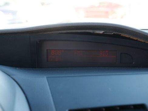 Used 2011 MAZDA MAZDA3 i Touring image 38