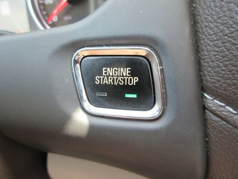 Used 2019 GMC Acadia SLT FWD image 34