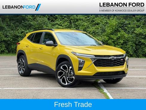 Used 2025 Chevrolet Trax RS w/ Driver Confidence Package FWD image 1