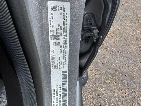 Used 2022 RAM 1500 Big Horn AWD/4WD image 29