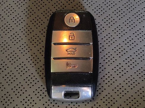 Used 2016 Kia Optima EX image 32