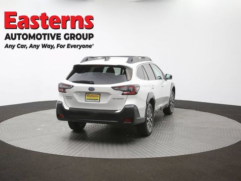 Used 2023 Subaru Outback Premium AWD/4WD image 39