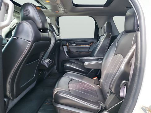 Used 2013 GMC Acadia Denali AWD/4WD image 10