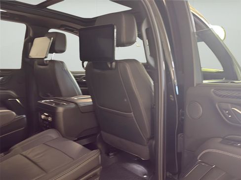 Used 2024 GMC Yukon Denali AWD/4WD image 20