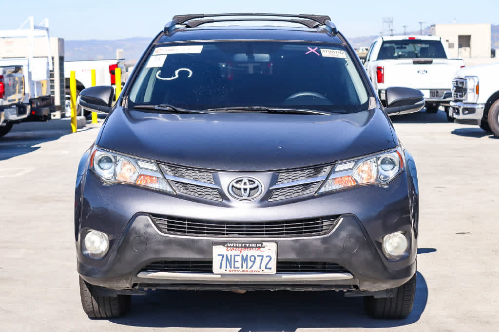 Used 2015 Toyota RAV4 XLE FWD image 2