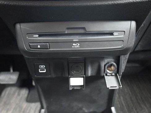 Used 2023 Honda Odyssey Touring image 24