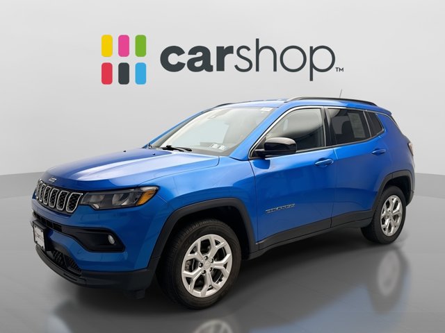 Used 2024 Jeep Compass Latitude AWD/4WD image 1