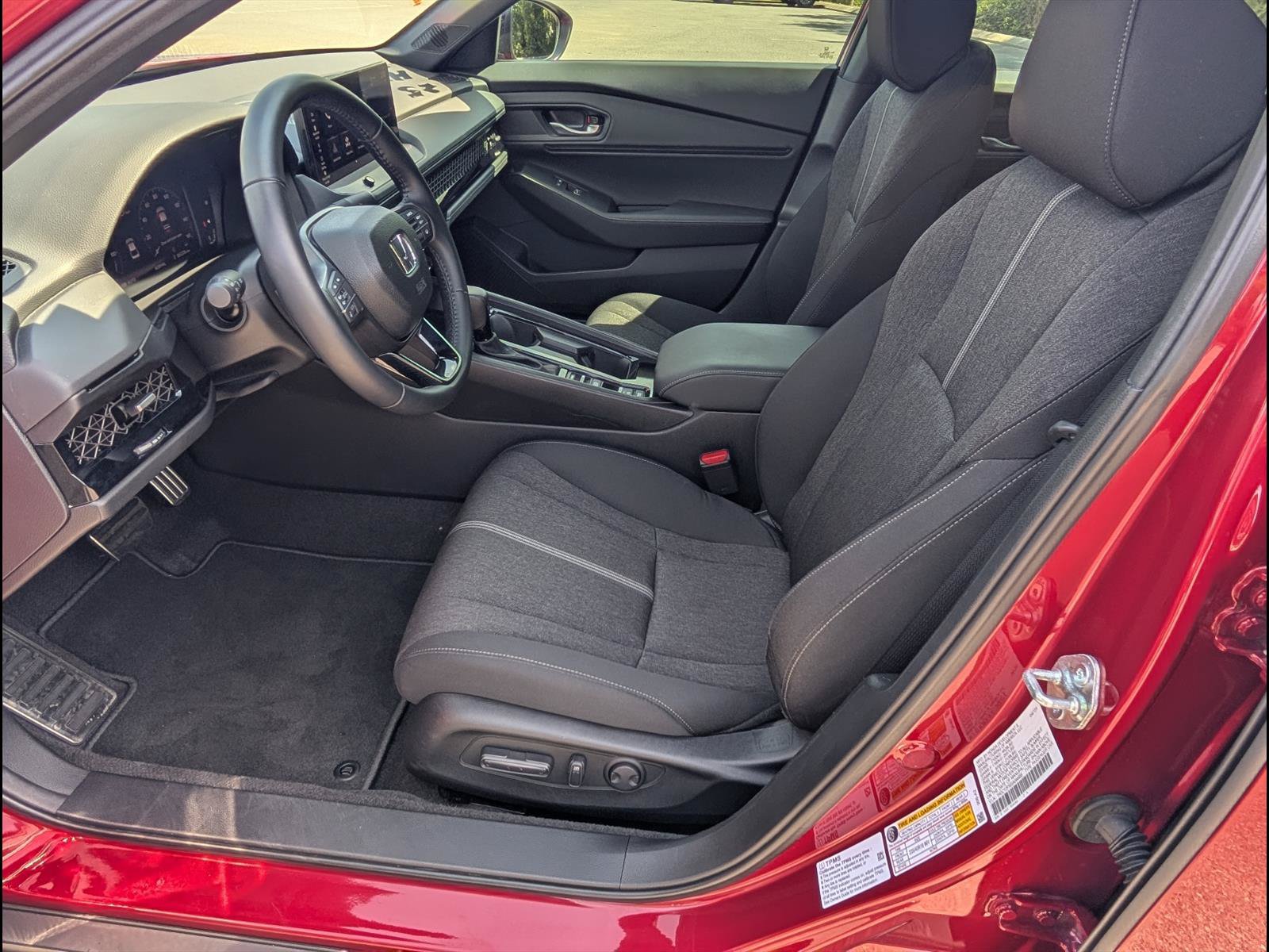 Certified 2025 Honda Accord Sport image 17