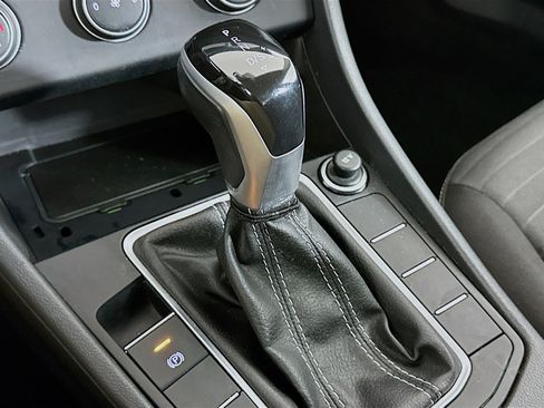 Used 2024 Volkswagen Jetta S image 24