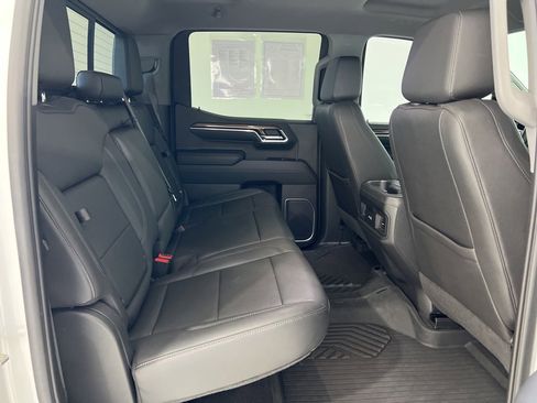 Used 2022 Chevrolet Silverado 1500 LT Trail Boss w/ LT Trail Boss Premium Package image 23