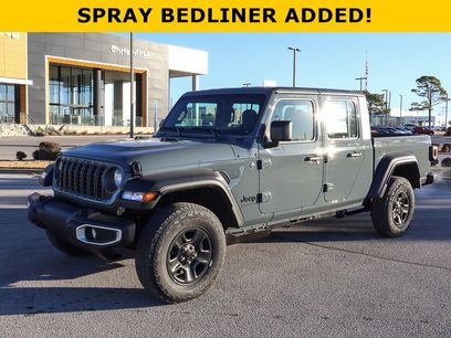 New 2026 Jeep Gladiator Sport